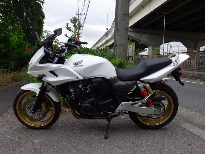 CB400SB