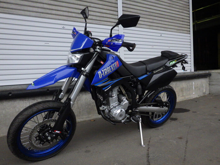 DトラッカーX LX250V-A00