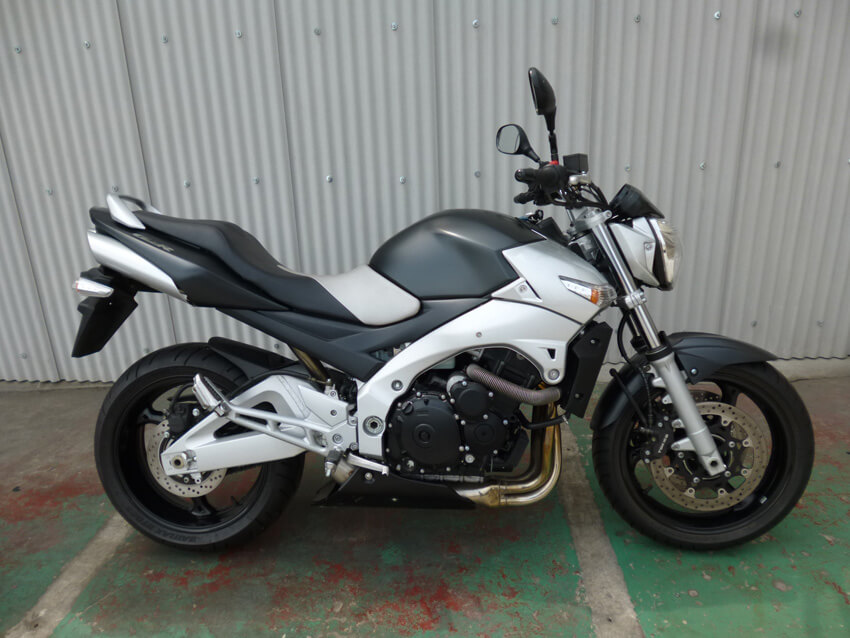GSR400