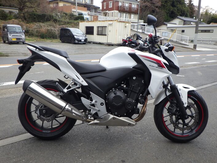 CB400F