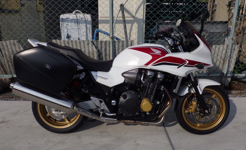 CB1300Sツーリング