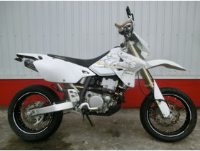 DR-Z400SM