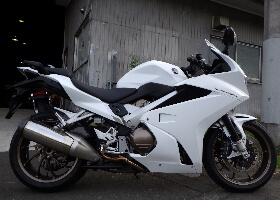 VFR800F
