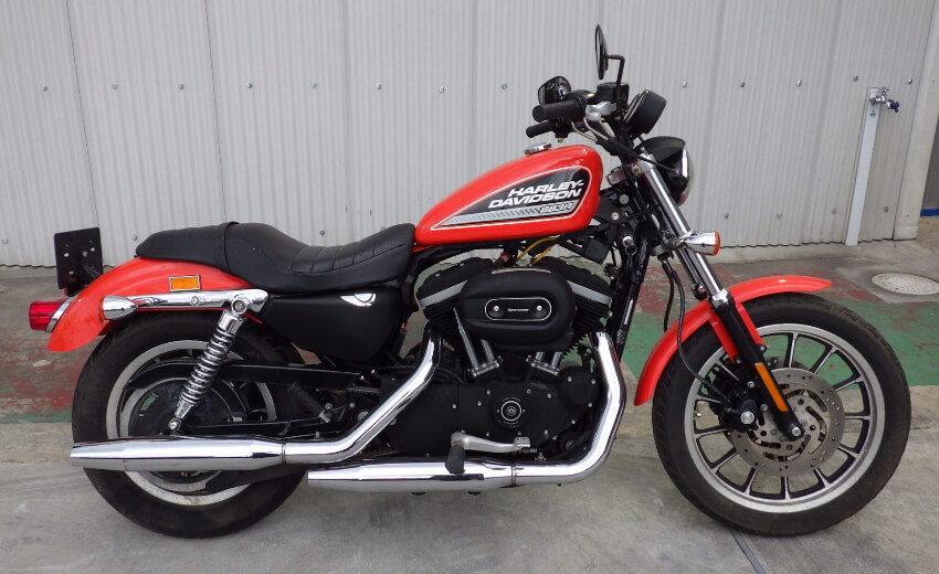 XL883R