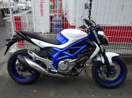 グラディウス400