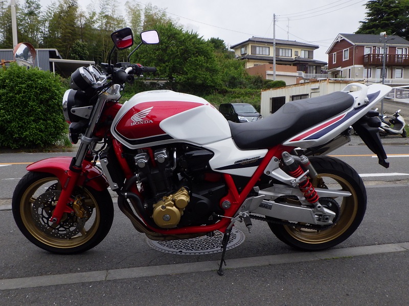 honda-cb1300sb_epackage_sp_sc54