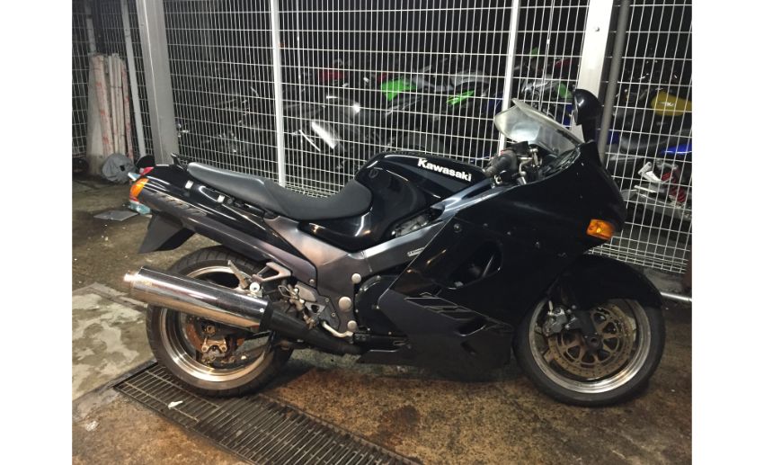 ZZR1100 ZXT10 D7