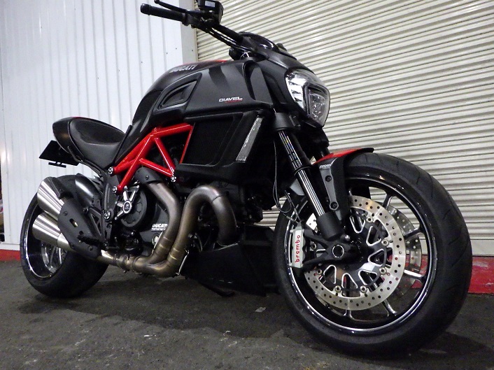ducati_diavel_carbon_2015 買取査定事例