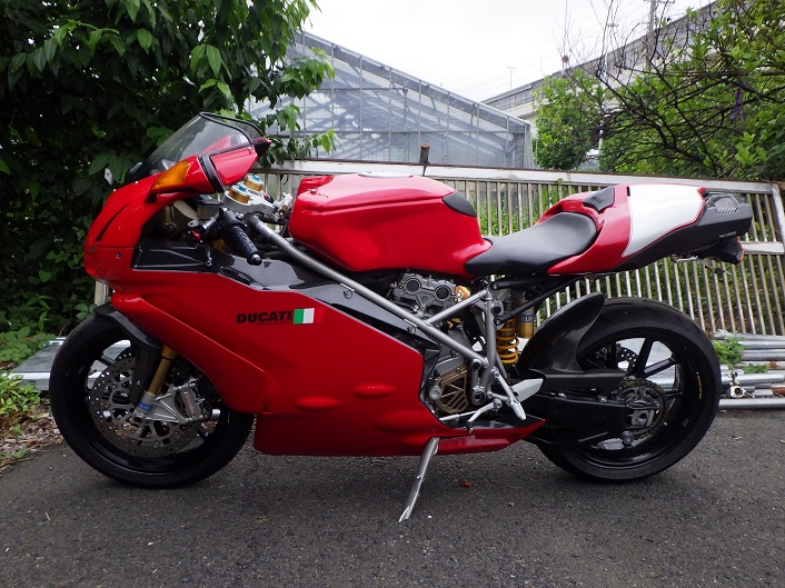 Superbike 999 R