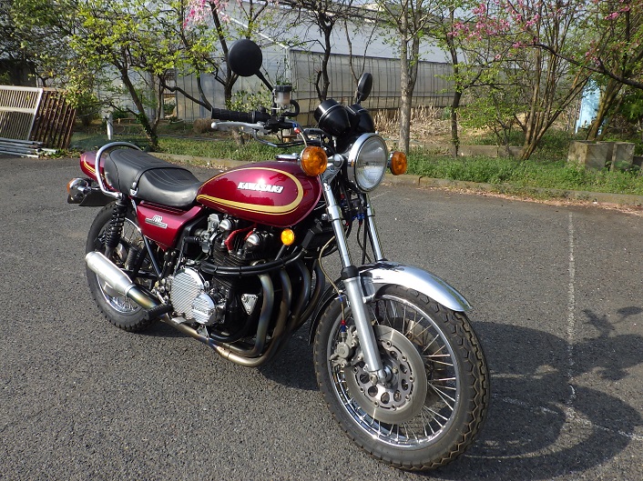 Z750FOUR Z750D