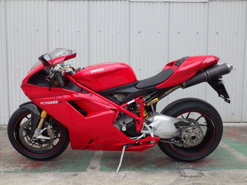 DUCATI_Superbike 1098S