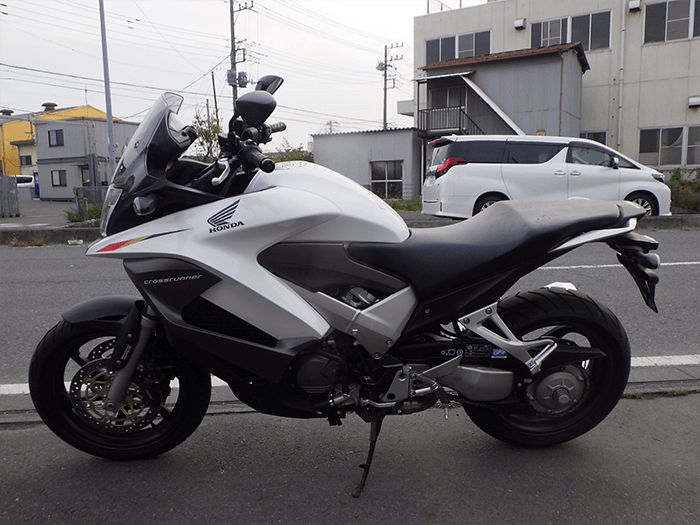 VFR800X