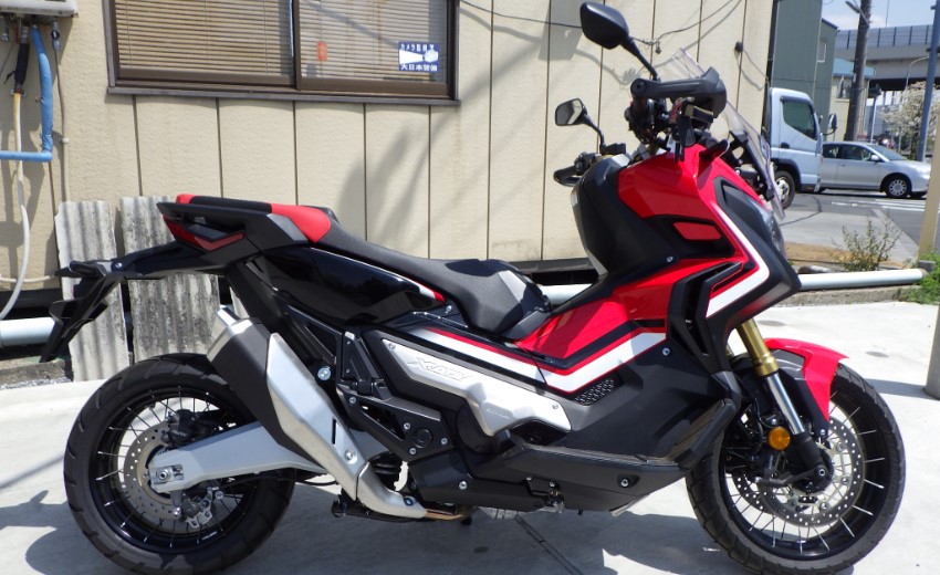 X-ADV750