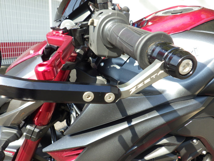 Z1000